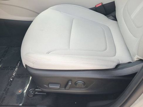 Used 2025 Hyundai Tucson SEL FWD image 18