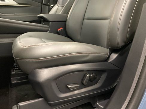 New 2026 Ford Explorer Active w/ Active Comfort Package image 18