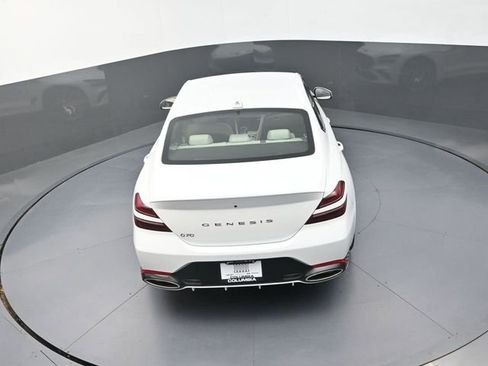 Used 2025 Genesis G70 2.5T RWD image 16