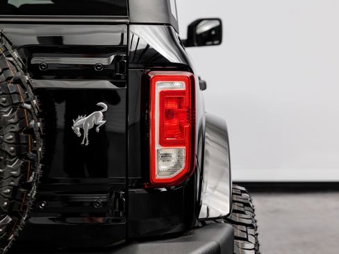 Used 2025 Ford Bronco Big Bend image 19