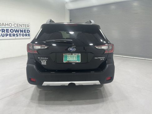 Certified 2025 Subaru Outback Limited XT AWD/4WD image 7