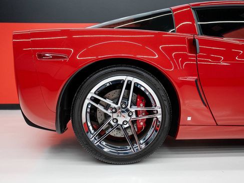 Used 2008 Chevrolet Corvette Z06 RWD image 46