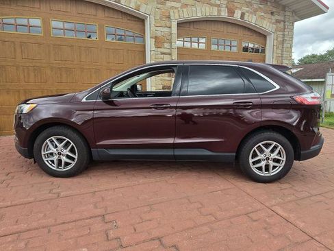 Used 2024 Ford Edge SEL w/ Convenience Package AWD/4WD image 6