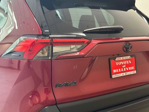 Certified 2025 Toyota RAV4 LE image 7