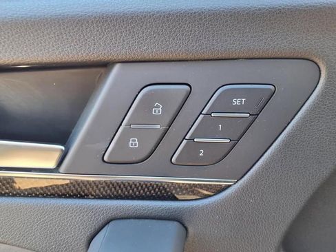Used 2023 Audi SQ5 Premium Plus w/ Premium Plus Package AWD/4WD image 8