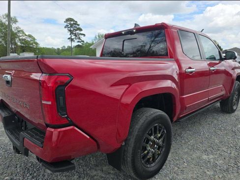 Used 2024 Toyota Tacoma Limited w/ Limited Package (LT) AWD/4WD image 2