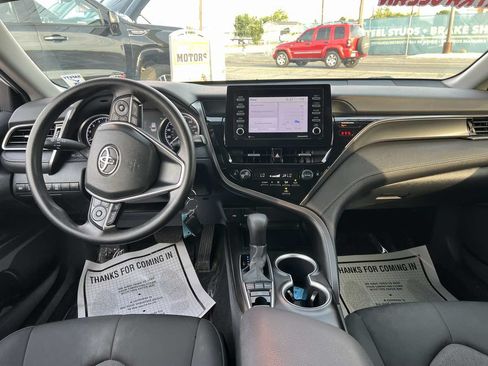 Used 2023 Toyota Camry LE AWD/4WD image 9