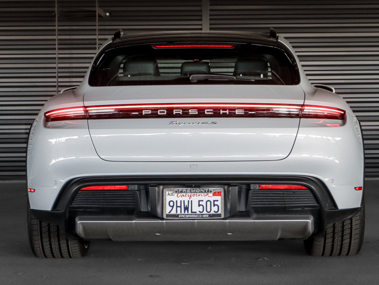 Certified 2023 Porsche Taycan 4S AWD/4WD image 9