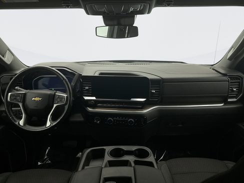 Used 2022 Chevrolet Silverado 1500 LT image 14