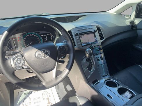 Used 2015 Toyota Venza XLE w/ XLE Premium Package FWD image 14