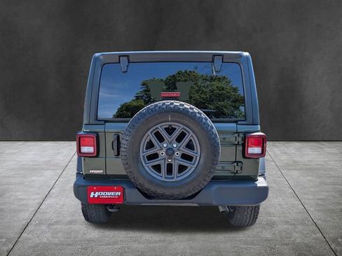 Used 2024 Jeep Wrangler Unlimited Sport AWD/4WD image 5