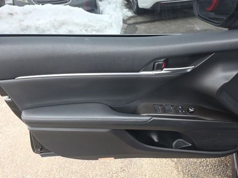 Used 2023 Toyota Camry XSE image 13