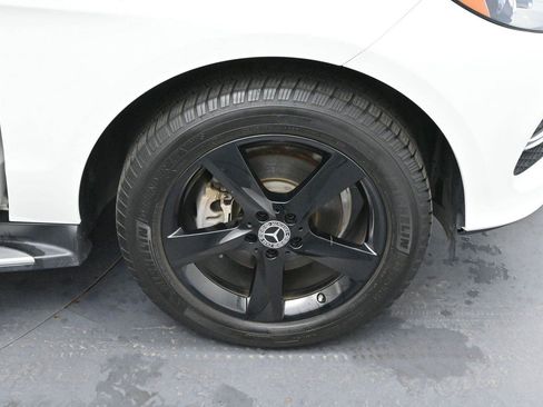 Used 2017 Mercedes-Benz GLE 350 4MATIC image 33