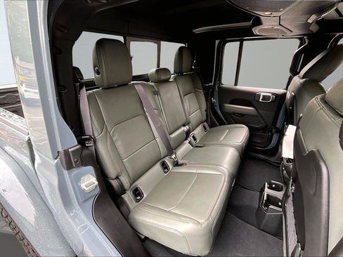 New 2026 Jeep Gladiator Mojave AWD/4WD image 10