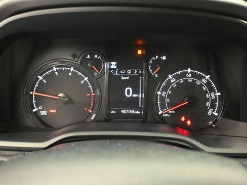 Used 2023 Toyota 4Runner SR5 Premium w/ Moonroof Package RWD image 13