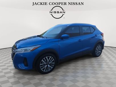 Used 2023 Nissan Kicks SV