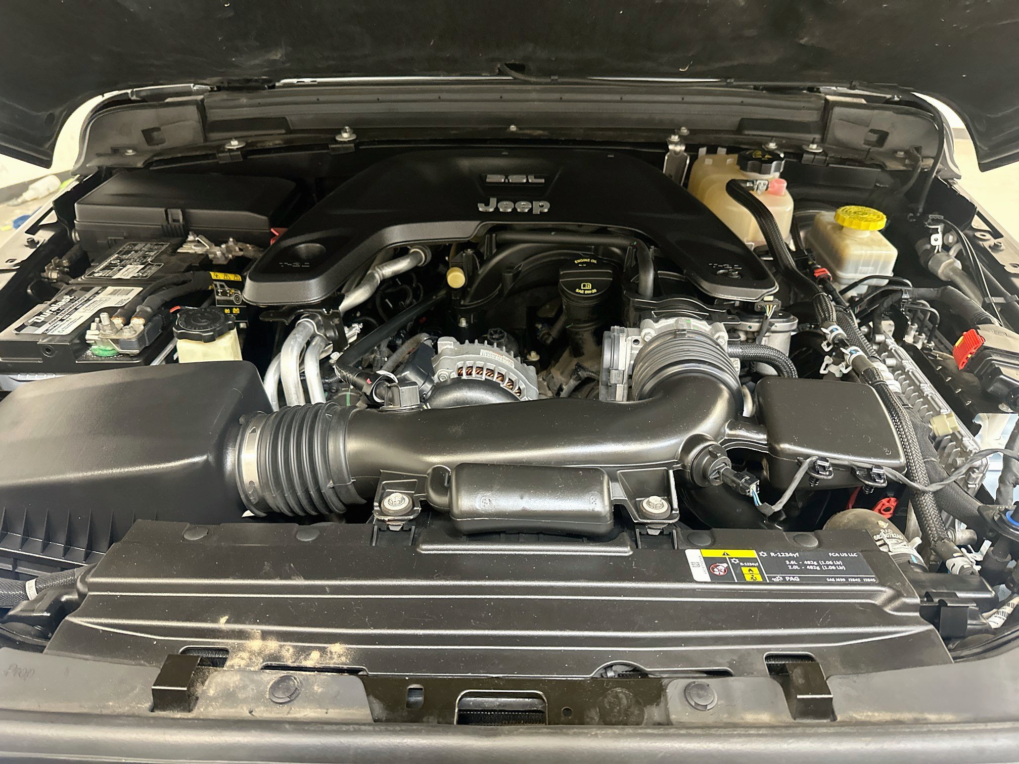 Used 2019 Jeep Wrangler Unlimited Rubicon AWD/4WD image 34