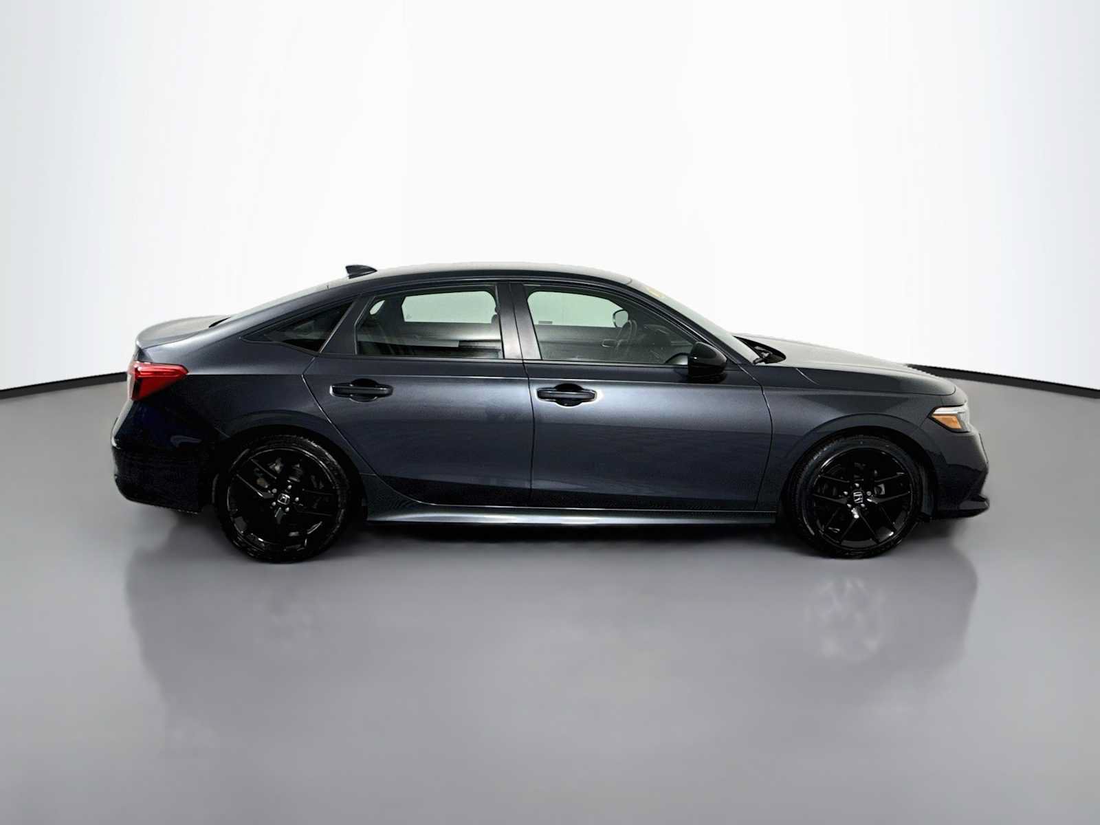 Used 2024 Honda Civic Sport image 8