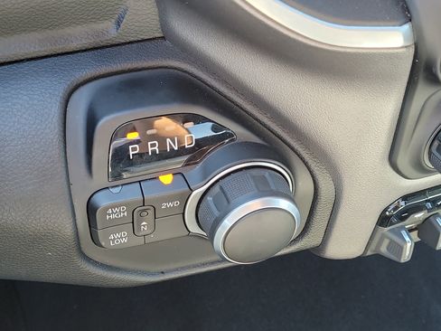 Used 2024 RAM 2500 Big Horn w/ Bed Utility Group image 19