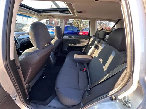 Used 2011 Subaru Forester 2.5X Premium image 11