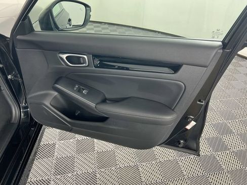 Certified 2024 Honda Civic Touring image 32