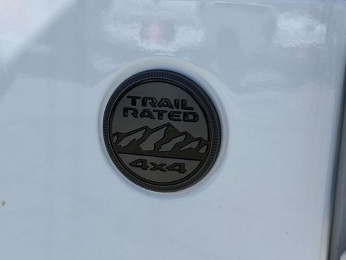 New 2026 Jeep Gladiator Sport image 7