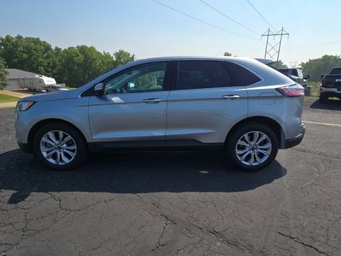 Used 2024 Ford Edge Titanium AWD/4WD image 4