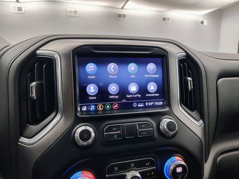 Used 2020 GMC Sierra 3500 Denali w/ Denali Ultimate Package image 3