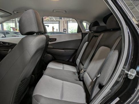 Used 2020 Hyundai Kona SE FWD image 13
