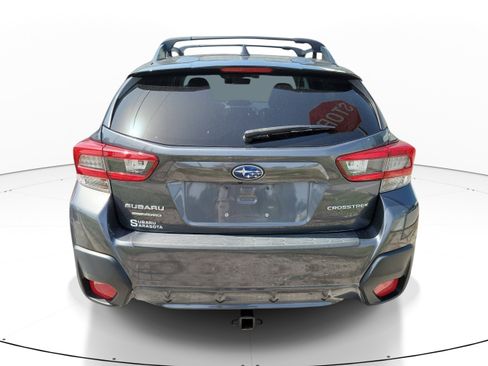 Used 2021 Subaru Crosstrek 2.0i Premium w/ Moonroof Package AWD/4WD image 5