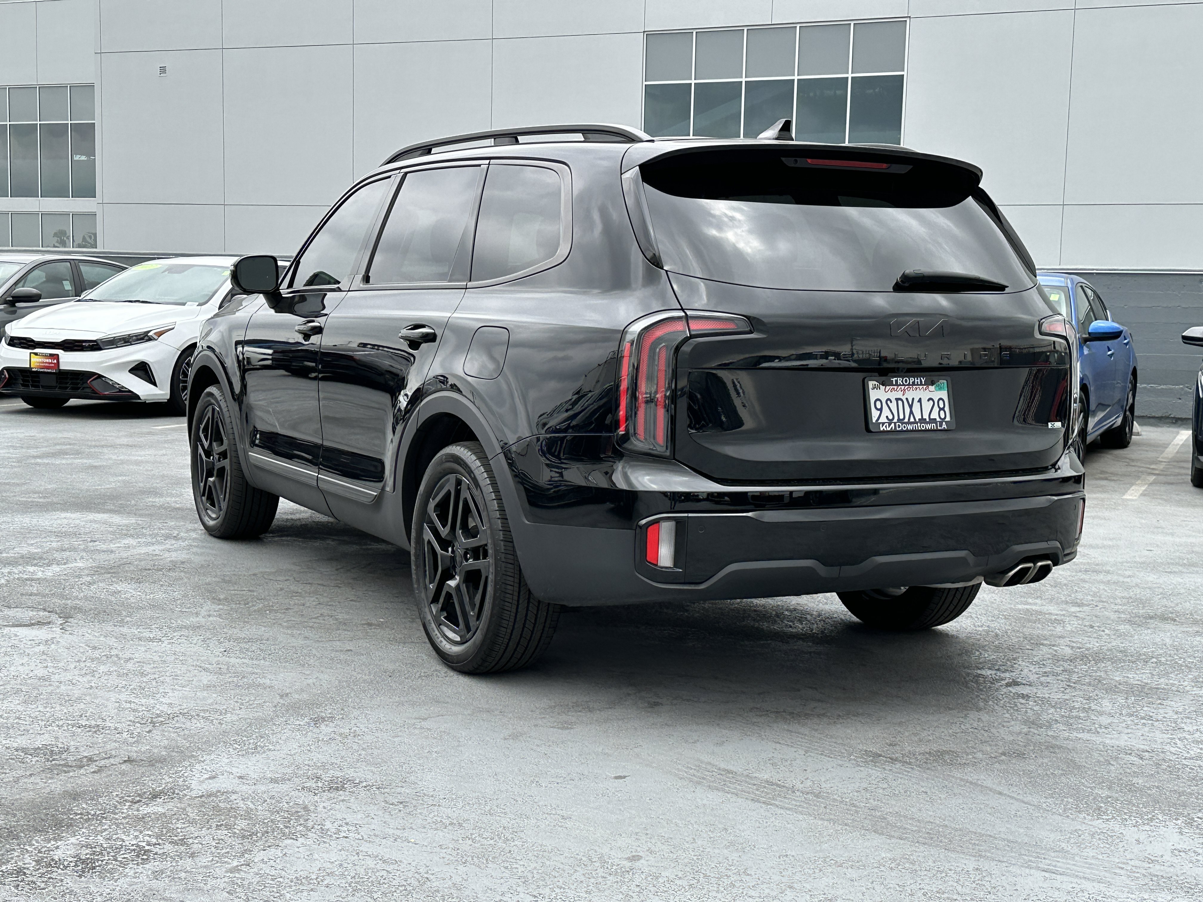 Used 2025 Kia Telluride SX Prestige X-Line AWD/4WD image 4