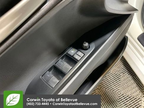 Used 2025 Toyota Camry LE image 11