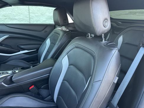 Used 2024 Chevrolet Camaro LT w/ RS Package image 8