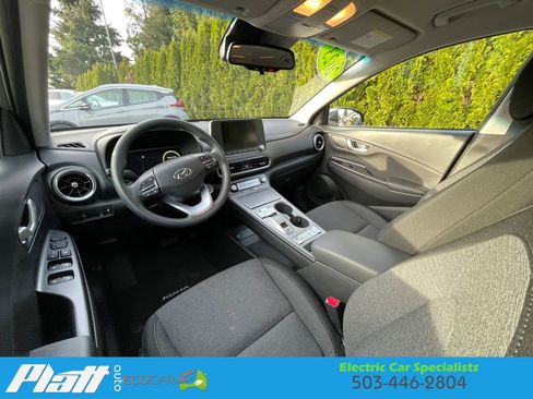 Used 2023 Hyundai Kona SE w/ Cargo Package image 36