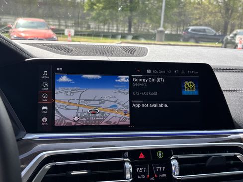 Used 2023 BMW X5 sDrive40i w/ Premium Package image 23