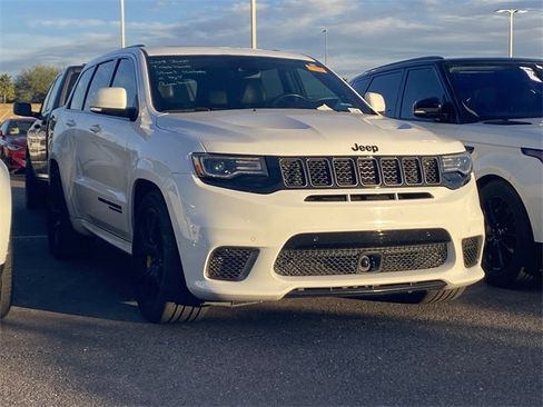 Used 2019 Jeep Grand Cherokee Trackhawk w/ Trailer Tow Group IV image 3