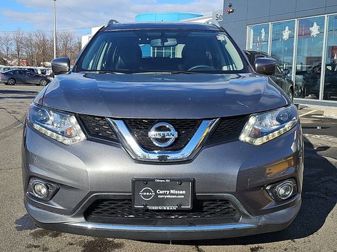 Used 2016 Nissan Rogue SL w/ SL Premium Package image 2