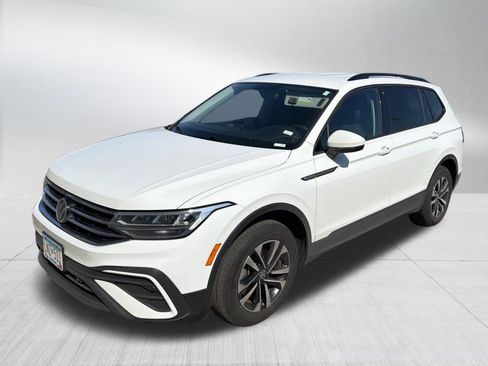 Certified 2023 Volkswagen Tiguan S image 7