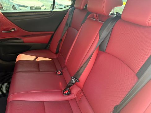 Used 2019 Lexus ES 350 F Sport w/ Accessory Package 2 FWD image 15