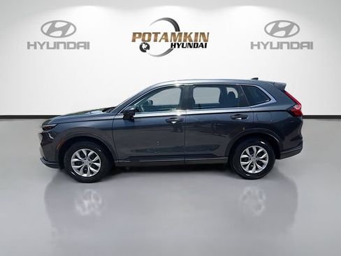 Used 2024 Honda CR-V LX image 8
