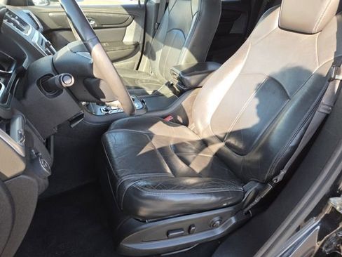 Used 2014 GMC Acadia SLT image 30