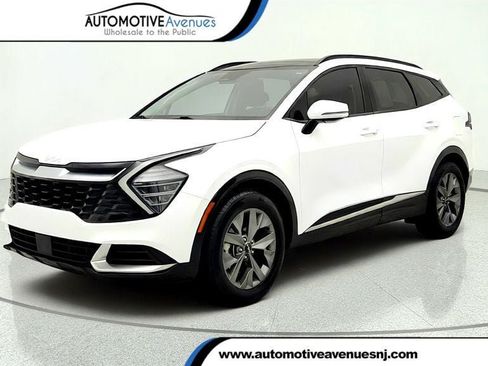 Used 2024 Kia Sportage SX FWD image 1