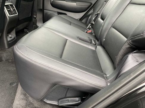 Used 2022 Kia Sportage Nightfall Edition image 30