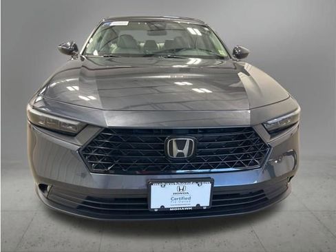 Certified 2023 Honda Accord EX image 3