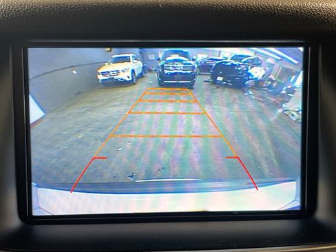 Used 2016 Chevrolet Tahoe LT image 10