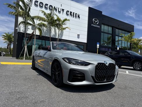 Used 2022 BMW 440i xDrive Convertible w/ Premium Package image 31