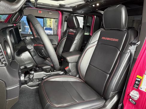 Used 2024 Jeep Gladiator Rubicon image 15