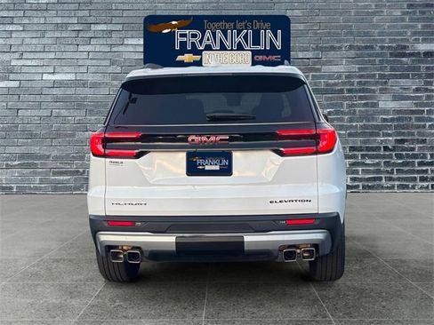 Used 2025 GMC Acadia Elevation image 4