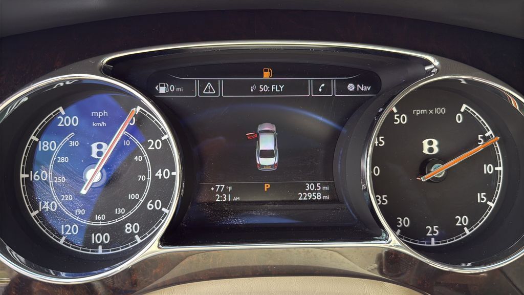 Used 2013 Bentley Mulsanne RWD image 40