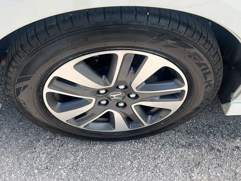 Used 2016 Honda Odyssey Touring image 33